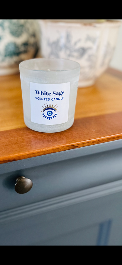 🌿 Bougie Purificatrice à la Sauge Blanche – Cristaux de Sodalite & Œil Protecteur